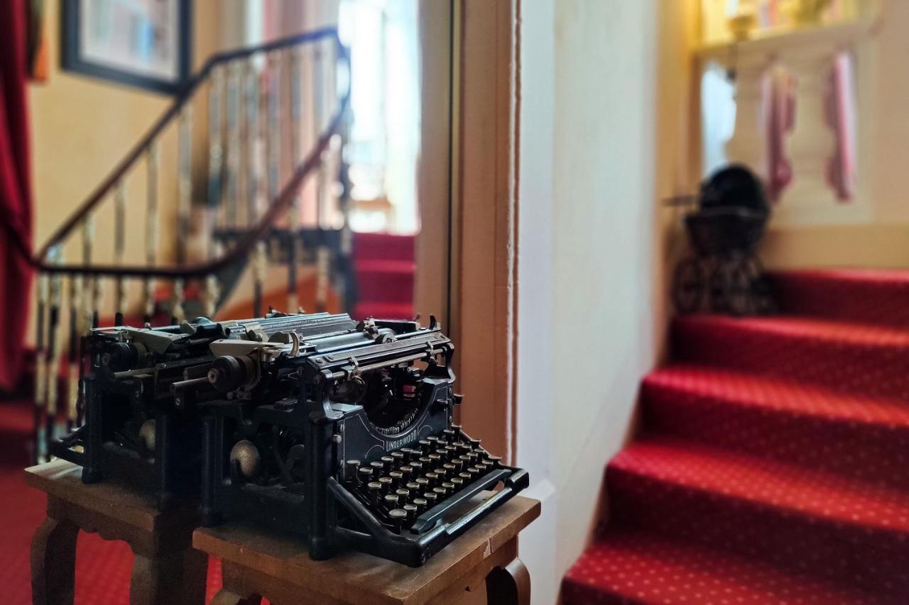 Hotel Des Artistes Tarascon Εξωτερικό φωτογραφία